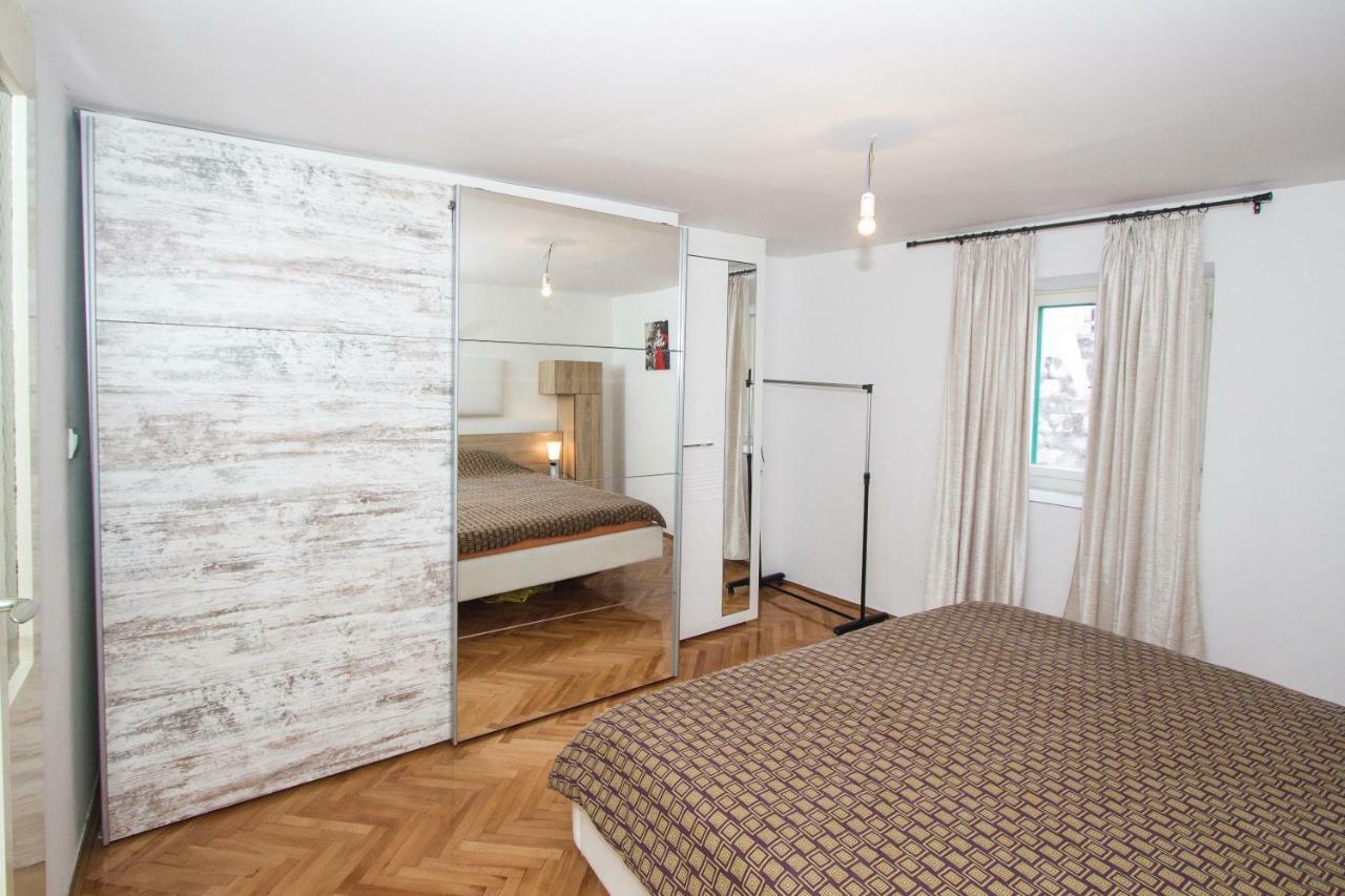 Ferienwohnung Apartman Mina Šibenik Exterior foto