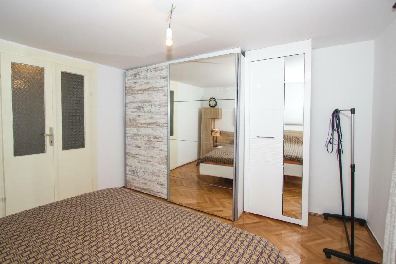 Ferienwohnung Apartman Mina Šibenik Exterior foto