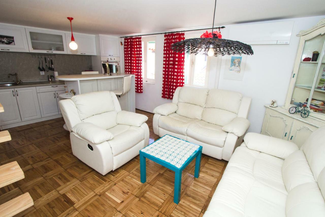 Ferienwohnung Apartman Mina Šibenik Exterior foto